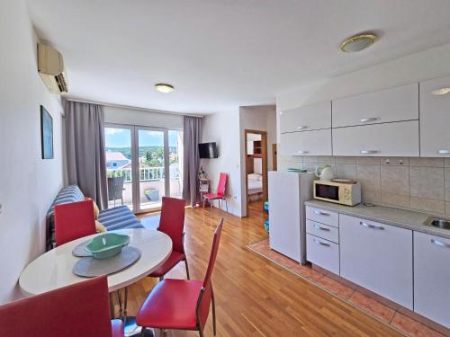 Central Beach Apartment