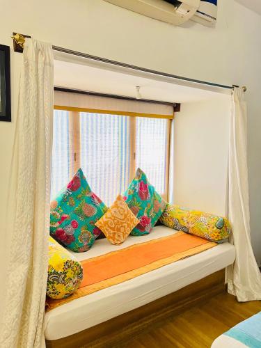 Hotel Jaisan Haveliにあるベッド