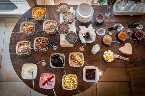 Mad på lejlighedshotellet eller i nærheden