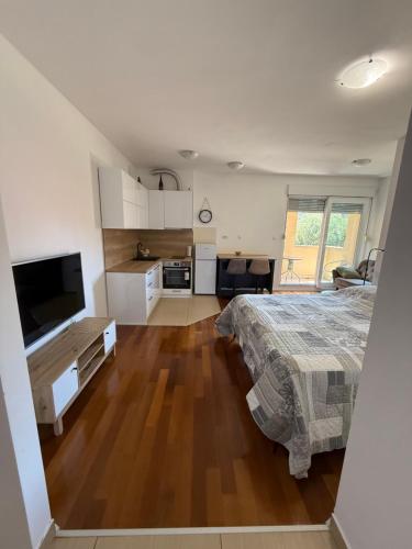 Kuchyň nebo kuchyňský kout v ubytování Split Holiday Apartment