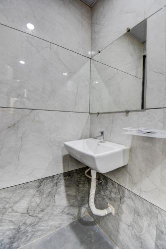 Bagno di My Bizz Hotel Celebration Chakan