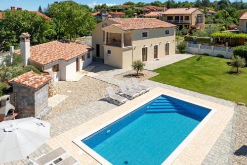 Villa Vito an peaceful escape near historic town