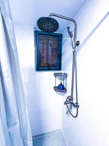 Un baño de The Red Mirage --- Rooftop Pool, Gym, Games room, Netflix 2BD & SQ