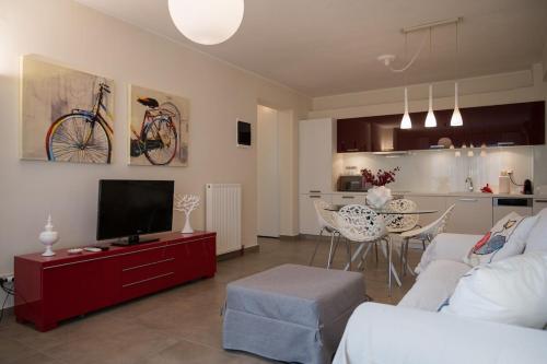 Mirella's Little Lounge by Home Sweet Home