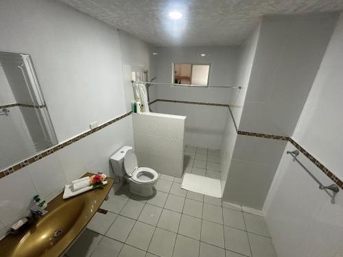 Ένα μπάνιο στο Vakaloa Holiday Home