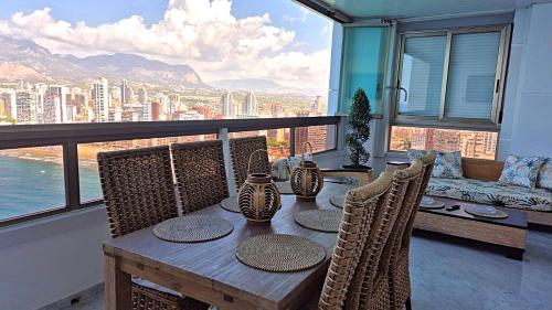 First line VIP tree bedrooms with spectacular view