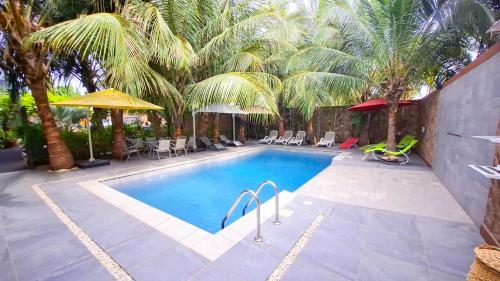 Casa Bianca, OSU, Premium Luxury, Breakfast, Pool & Gym, Restaurant, Beach 5mins, Airport 15mins