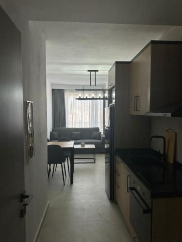 Η κουζίνα ή μικρή κουζίνα στο MM Apartments