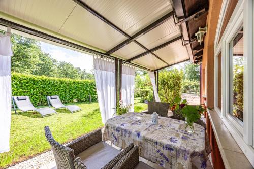 Φωτογραφία από το άλμπουμ του Apartments Villa Amaryllis σε Novigrad Istria