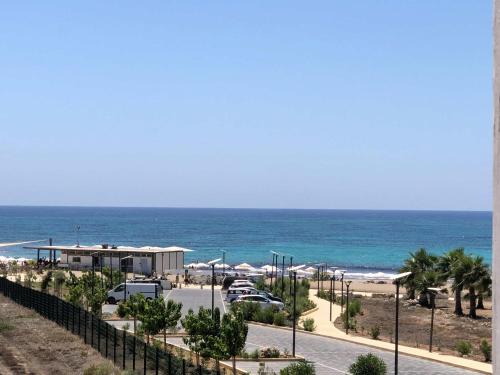 Lighthouse Beach - 3BR Seafront Apt 50m to Beach with Sea Views - Sleeps 6