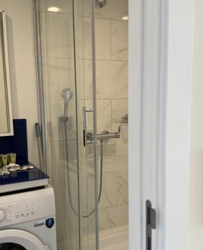 Ένα μπάνιο στο Sea View Apartment