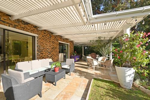 Gallery image of DC Guesthouse in Constantia in Sweet Valley
