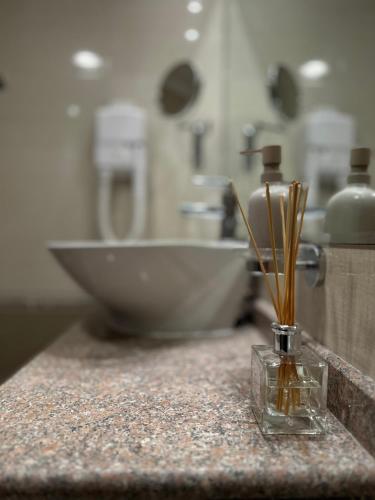 Ένα μπάνιο στο Daniel's Suite - 4 Season apartment