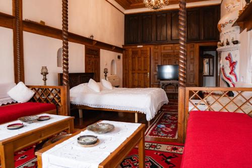 Postel nebo postele na pokoji v ubytování Old Bazaar 1790