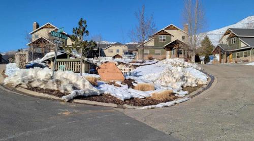 Powder Mountain Views & Golfing Pool Game Room Sauna talvel