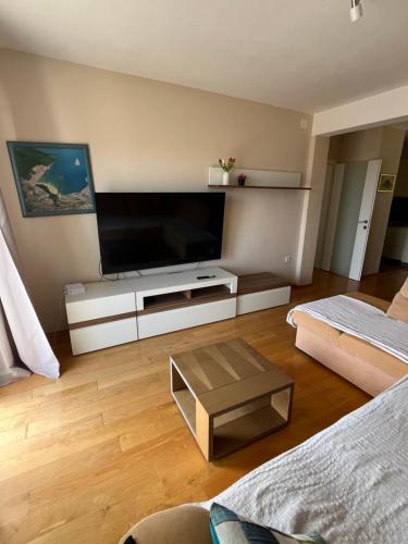 Apartman Karlo