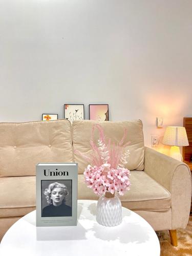 Χώρος καθιστικού στο Vinhome Marina by HPT Homestay - Apartment Hai Phong City