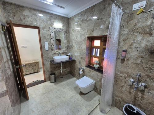 Bagno di The Sunrise Retreat