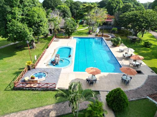 Bazén v ubytování MAJU HOTEL CAMPESTRE & SPA nebo v jeho okolí