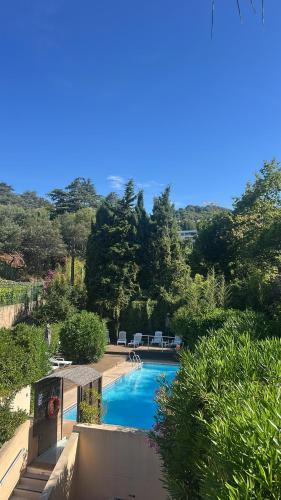 Photo de la galerie de l'établissement Villa Livia - Résidence avec piscine, à Cannes