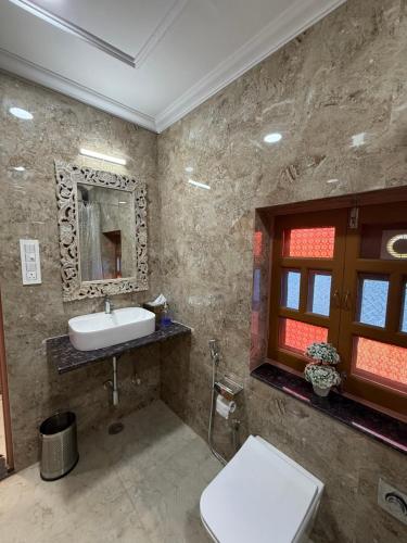 Bagno di The Sunrise Retreat