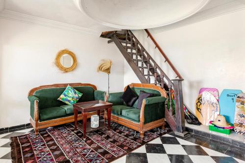 Ruang duduk di Océan breeze ,see view apartment