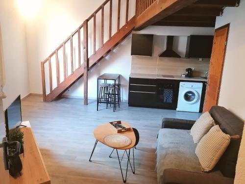 Studio mezzanine en hyper centre