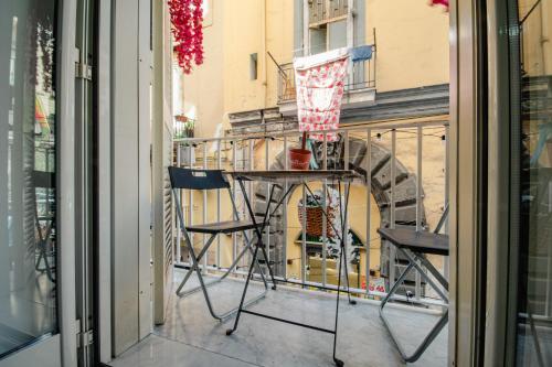 Il balconcino ai Tribunali