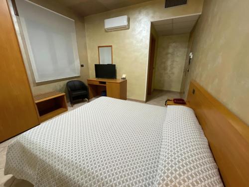 Μια τηλεόραση ή/και κέντρο ψυχαγωγίας στο Hotel Toscano