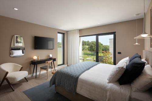 Brand new Villa B63, heated pool and wellness