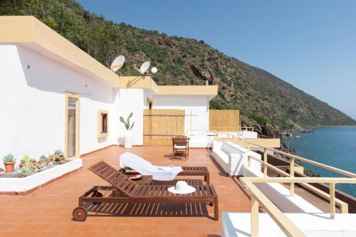 Gallery image of Hotel Phenicusa in Filicudi