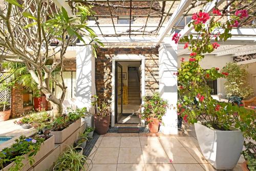 Gallery image of DC Guesthouse in Constantia in Sweet Valley