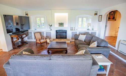 Beautiful Provencal Villa, Pool, Air-conditioned