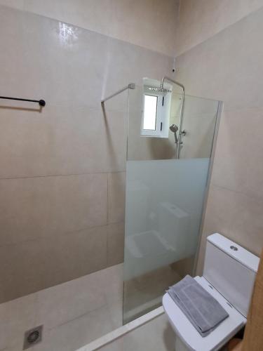 Ένα μπάνιο στο Modern elegant escape on the Ionian coast, near Ancient Olympia