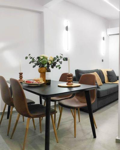 DOWN TOWN Luxurious Apartments 8