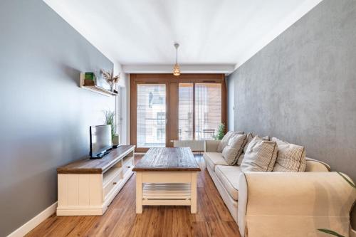 3-rooms Apartment with balcony by the Oldtown