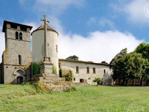Zahrada ubytování Gîte historique avec piscine, WiFi, animaux acceptés - FR-1-496-26