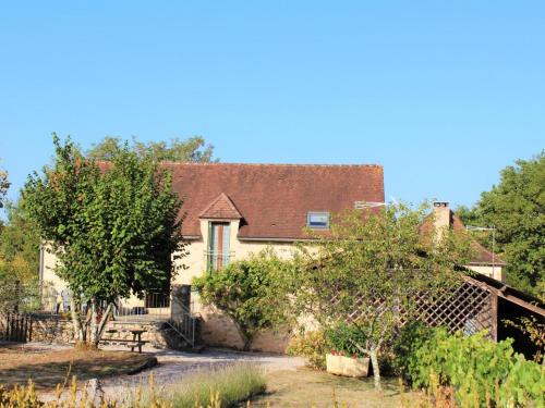 Maison de campagne avec 3 chambres, wifi, terrasse, proche sites touristiques, animaux acceptés - FR-1-616-138