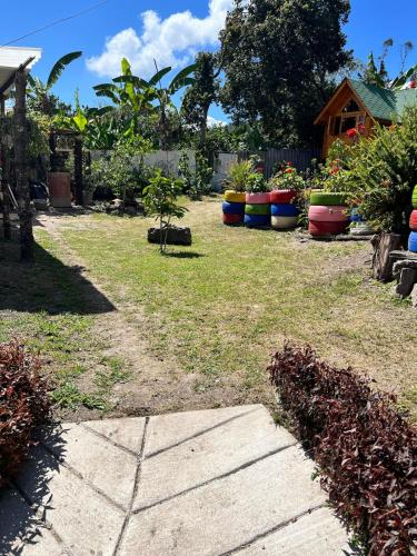 Jardín al aire libre en Hospedaje Campestre Las Palmas 102