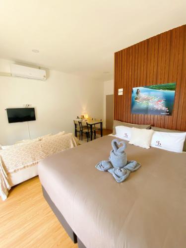 אס ג'יי ביץ' האוס פטונג SJ Beach House Patong