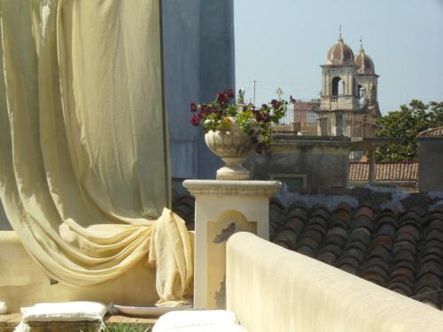 Un balcón o terraza en Aci e Galatea