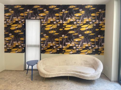 Glass & Charme - Central Suite photo 48