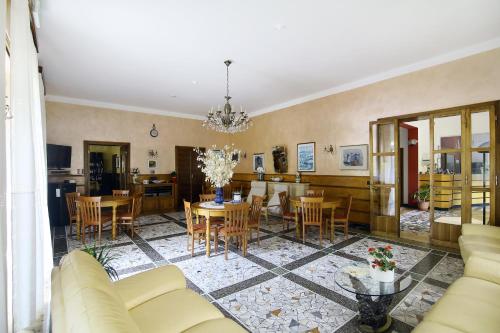 Zona de estar de Hotel Paradiso