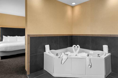 Gallery image of Cambria Hotel Columbus - Polaris in Columbus