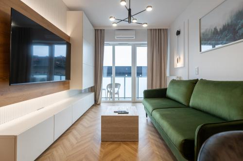Global Park Prime Apartment by BookingHost