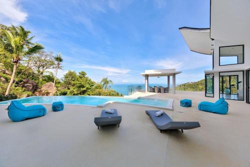 una imagen de una casa con piscina en Maeva Villa Koh Samui, en Nathon Bay