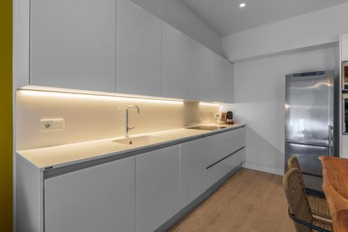 ARRASATE SUITE by Sweet Home SS Rentals