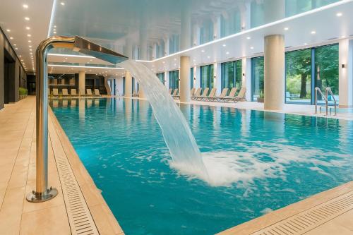 Nadmorskie Tarasy Apartament Park i Morze z garażem, basen, sauna, jacuzzi