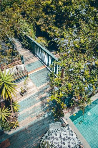 Kolam renang di atau dekat dengan Chambres d'hôtes & spa Le Jardin de Ravintsara
