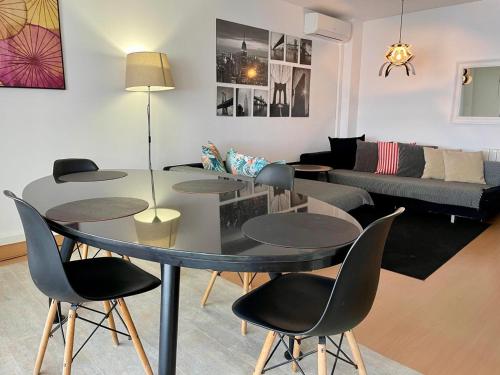 Χώρος καθιστικού στο NEW APARTMENT WITH BIG TERRACE 10 Min WALK TO BEACH SUPERMARKETS